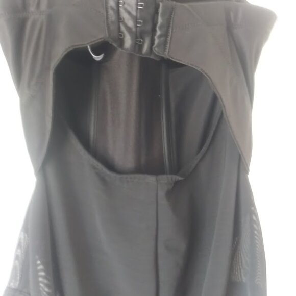 Maidenform women's size 34B black shapewear - Picture 8 of 13